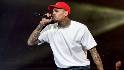 Arrestohet Chris Brown