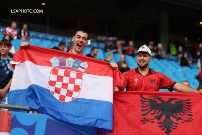 &#039;Vëllazëria&#039; shqiptaro-kroate/ Serbia kërcënon se do braktisë Europianin