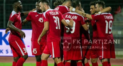 Përplasje mes Partizanit dhe FSHF-së për arbitrat