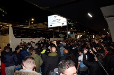 Video/Shkatërroi Juventus dy herë në dy javë: pritje heronjsh për Lazio në aeroport