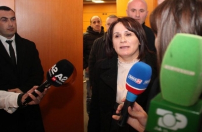 10 arsye pse duhet shkarkuar Donika Prela!