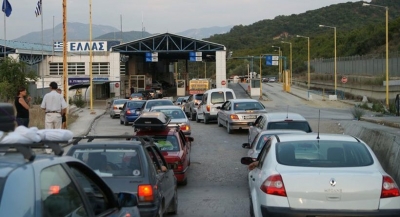 Greqia izolon Shqipërinë dhe nga ajri/ Datat kur shqiptarët mund të kalojnë kufirin