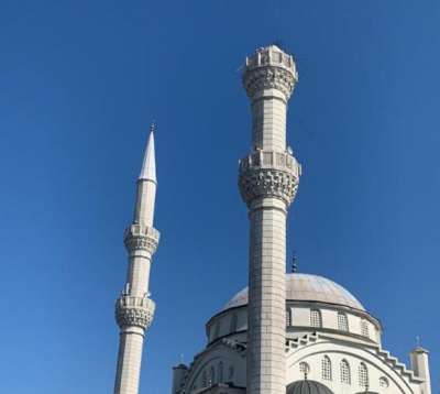 VIDEO/ Pamjet pas tërmetit, si njerëzit vrapojnë në rrugë, rrëzohet minareja