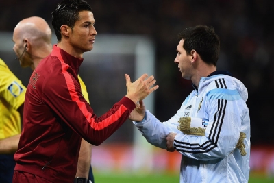 Messi dhe Ronaldo prishin martesën e çiftit rus