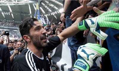 Buffon përlot stadiumin në Torino