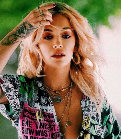 Rita Ora di si të provokojë, kjo foto flet më shumë se fjalët