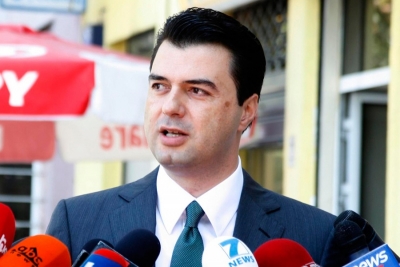 Basha uron besimtarët myslimanë: Gjithçka është e mundur me besim të Zoti