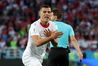 Xhaka shënon gol, çmend serbët me shqiponjen! Ja pamjet