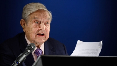 Debati për ndikimin politik të George Soros në Shqipëri, “Zëri i Amerikës”: Pikpyetje mbi këtë figurë komplekse, u pasurua duke investuar…