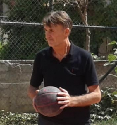 Ndahet nga jeta basketbollisti i njohur