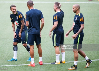 Neymar lë stërvitjen, fund botërorit?