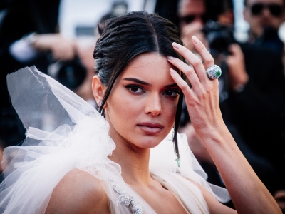 Foto/ Kendall Jenner mungon në javën e modës! Çfarë po ndodh me të?