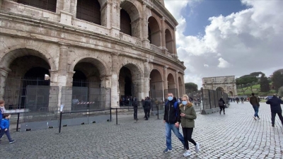 BBC: Italia i frikësohet një tjetër vale shpërthimi të koronavirusit, këtë herë në…