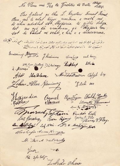 'Delegatët me një za venduan që Shqipëria me sot të bahet në vehte, e lirë e e mosvarme'