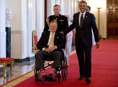 Mesazhi emocionues i Barack Obama për George HW Bush