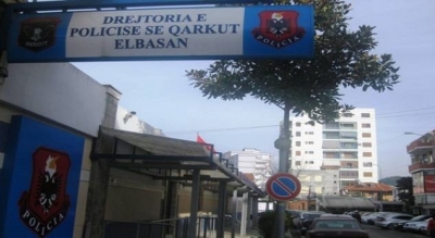 Policia “blindon” Elbasanin, shoqërohen disa biznesmenë, sekuestrohen kamerat e siguri në disa lokale