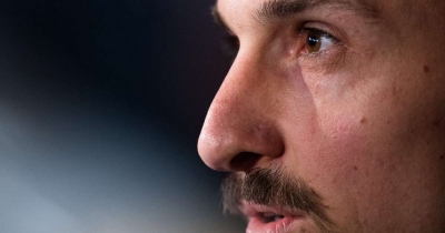 Presidenti i Fiorentinës tallet me Ibrahimovic: “Këtu mjaftoj unë që jam plak!”