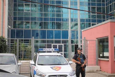 Të arrestuarit para gjykatës, një prej të pandehurve i bie të fikët gjatë seancës